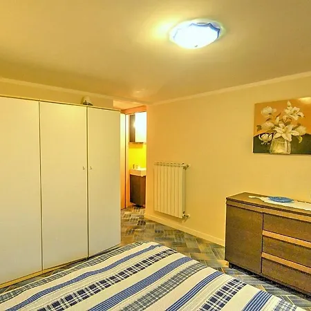 Arola-preazzano Sleeps 4 Pool Wifi